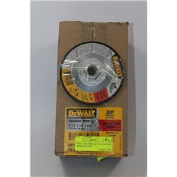 SMALL BOX DEWALT 4 1/2x1/4x5/8 SS GRINDING DISCS