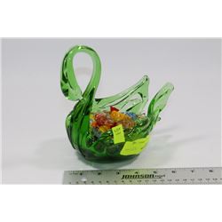 GREEN SWAN ART GLASS DISH WITH DECORATIVE GLASS