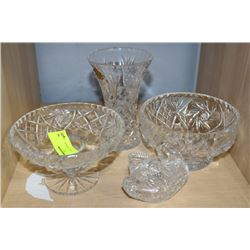 SET OF 4 CRYSTAL PIECES