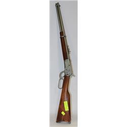 LEVER ACTION WOOD AND STEEL RIFLE - REPLICA