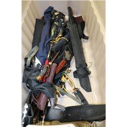 LARGE TOTE OF VARIOUS KNIVES