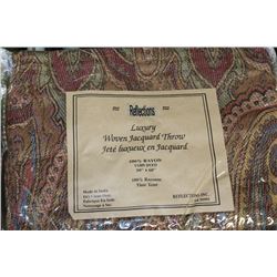 100% RAYON LUXURY WOVEN JACQUARD THROW