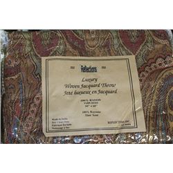 100% RAYON LUXURY WOVEN JACQUARD THROW