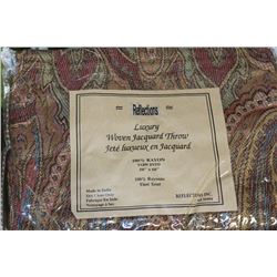 100% RAYON LUXURY WOVEN JACQUARD THROW
