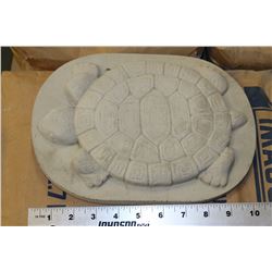 OVAL SHAPED TURTLE STEPPING STONE