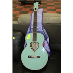J.J HEART KIDS GUITAR IN CASE