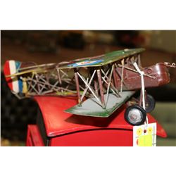 SMALL REPRODUCTION AIRPLANE