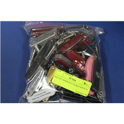 BAG OF ASSORTED POCKET KNIVES
