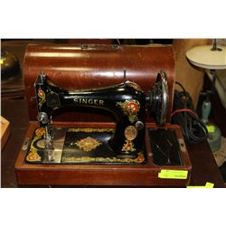VINTAGE RARE SINGER SEWING MACHINE (PORTABLE)