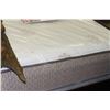 Image 1 : SEALY KING SIZE MATTRESS W 2 BOXSPRINGS