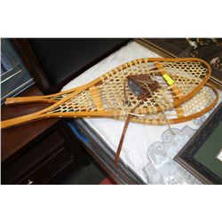 PAIR OF VINTAGE BEAVER TAIL SNOWSHOES