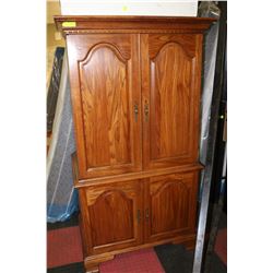 OAK ARMOIRE