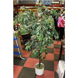ARTIFICIAL FIG TREE