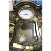 Image 1 : DECORATIVE WALL CLOCK
