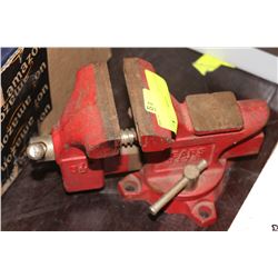 BENCH VISE