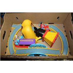BOX WITH MICKEY MOUSE TRAIN ( FULL SET )