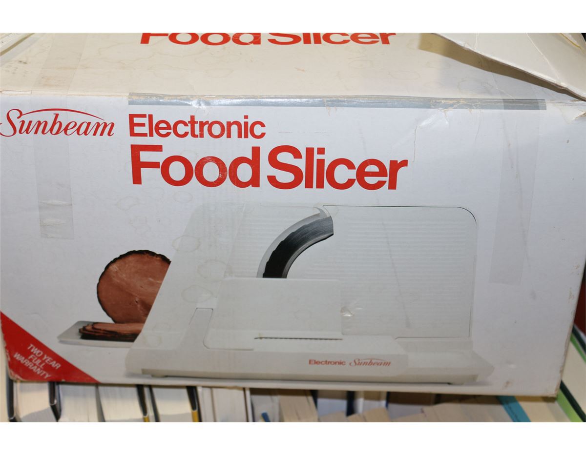 SUNBEAM FOOD SLICER