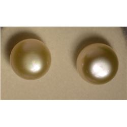 Freshwater Pearl Earrings