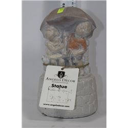 BOY & GIRL UNDER UMBRELLA STATUETTE