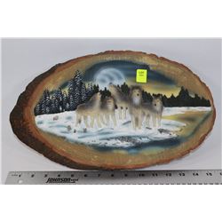 DECORATIVE WOLF PACK WALL PLAQUE