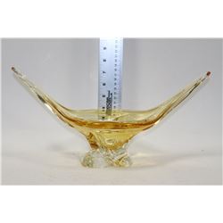 DECORATIVE ART GLASS DISH