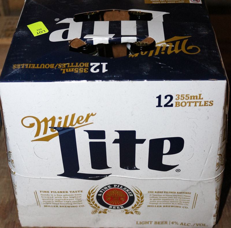 CASE OF 12 BOTTLES OF MILLER LITE BEER