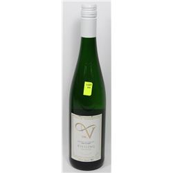 DR. V RIESLING SPATLESE WHITE WINE 750ML