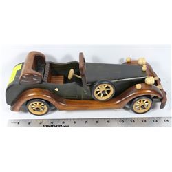 WOODEN MODEL CAR