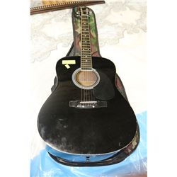 GUITAR AMAS O KANE BLACK WITH BAG CASE