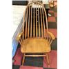 Image 1 : LARGE ROCKING CHAIR
