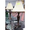 Image 1 : PAIR OF LAMPS