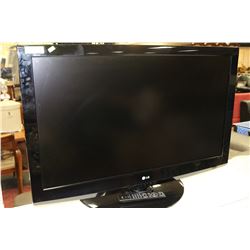 42" LG FLAT SCREEN TV WITH REMOTE