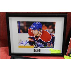 FRAMED & AUTOGRAPHED OSCAR KLEFBOM PHOTO