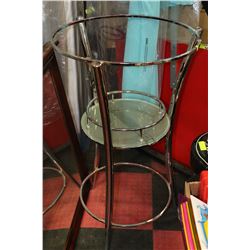 BAR TABLE WITH NO GLASS