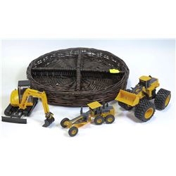 2 JOHN DEERE & 1 JCB DIE CAST MODELS.