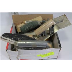 FLAT OF MISC DRYWALL TOOLS