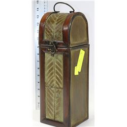 DECORATIVE WOOD WINE BOTTLE HOLDER W/ GREEN LEAF