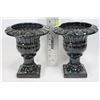 Image 1 : 2 BLACK GLASS DECORATIVE PLANTERS