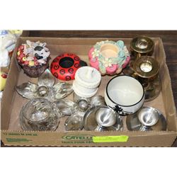 FLAT OF CANDLE HOLDERS