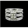 Image 1 : 18KT White Gold 0.90ctw Diamond Ring