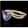 Image 2 : 14KT Yellow Gold 1.03ct Tanzanite and Diamond Ring