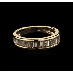 0.98ctw Diamond Ring - 14KT Yellow Gold