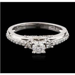 14KT White Gold 0.67ctw Diamond Ring