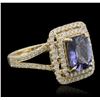 Image 2 : 14KT Yellow Gold 3.24ct Tanzanite and Diamond Ring