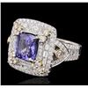 Image 2 : 18KT Two-Tone Gold 3.20ct Tanzanite and Diamond Ring