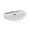Image 2 : 14KT White Gold 0.47ctw Diamond Ring