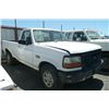 Image 3 : 93 Ford F-250 2 Dr  Standard Cab LB - T - `DRIVE