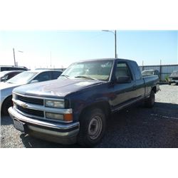 95 CHEVROLET EXTENDED CAB SV - T - `DRIVE