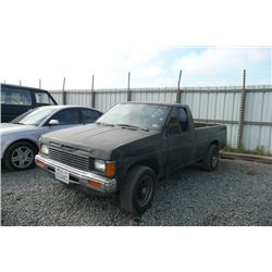 86 NISSAN PICKUP PK - T - DRIVE MC