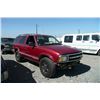 Image 3 : 97 Chevrolet Blazer 4 Dr STD 4WD SUV - T - `DRIVE